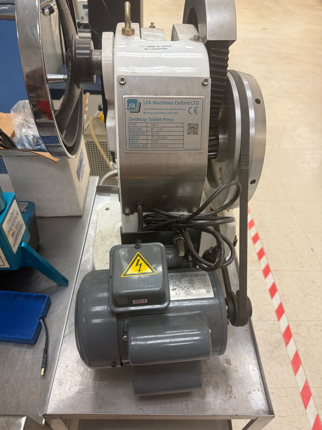 LFA TDP-5 Desktop Tablet Press – Compact, Durable, Ready for Production