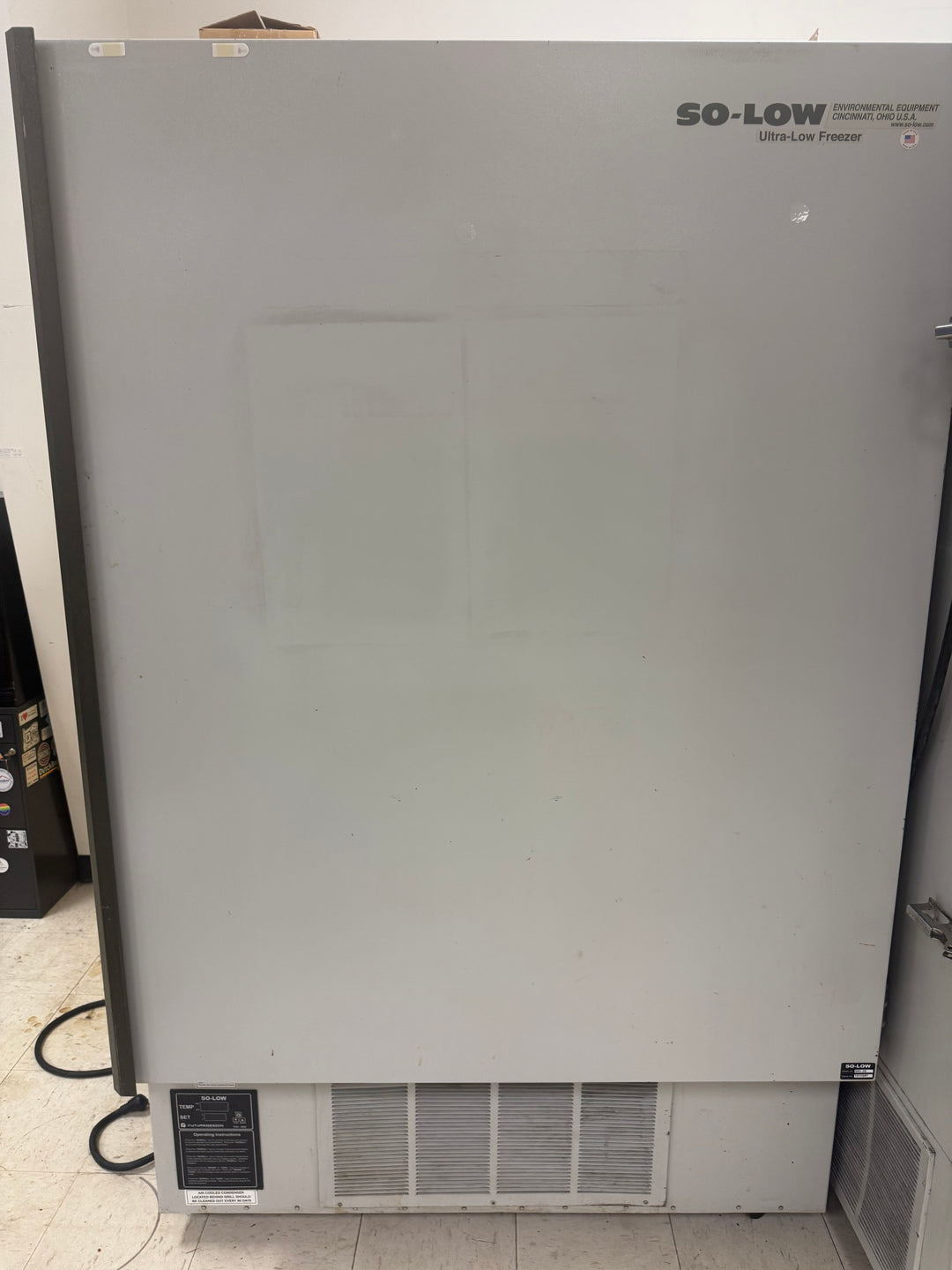 SO LOW UPRIGHT FREEZER